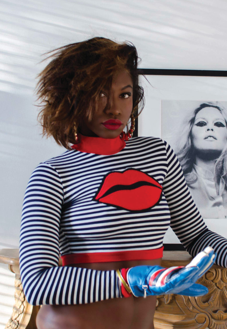 French Kiss - striped crop top with red lips applique