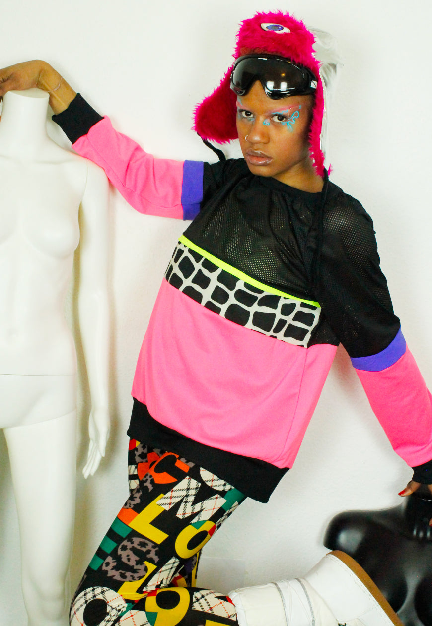 MISSOURI Pink, black and purple oversize sweater with giraffe panel.