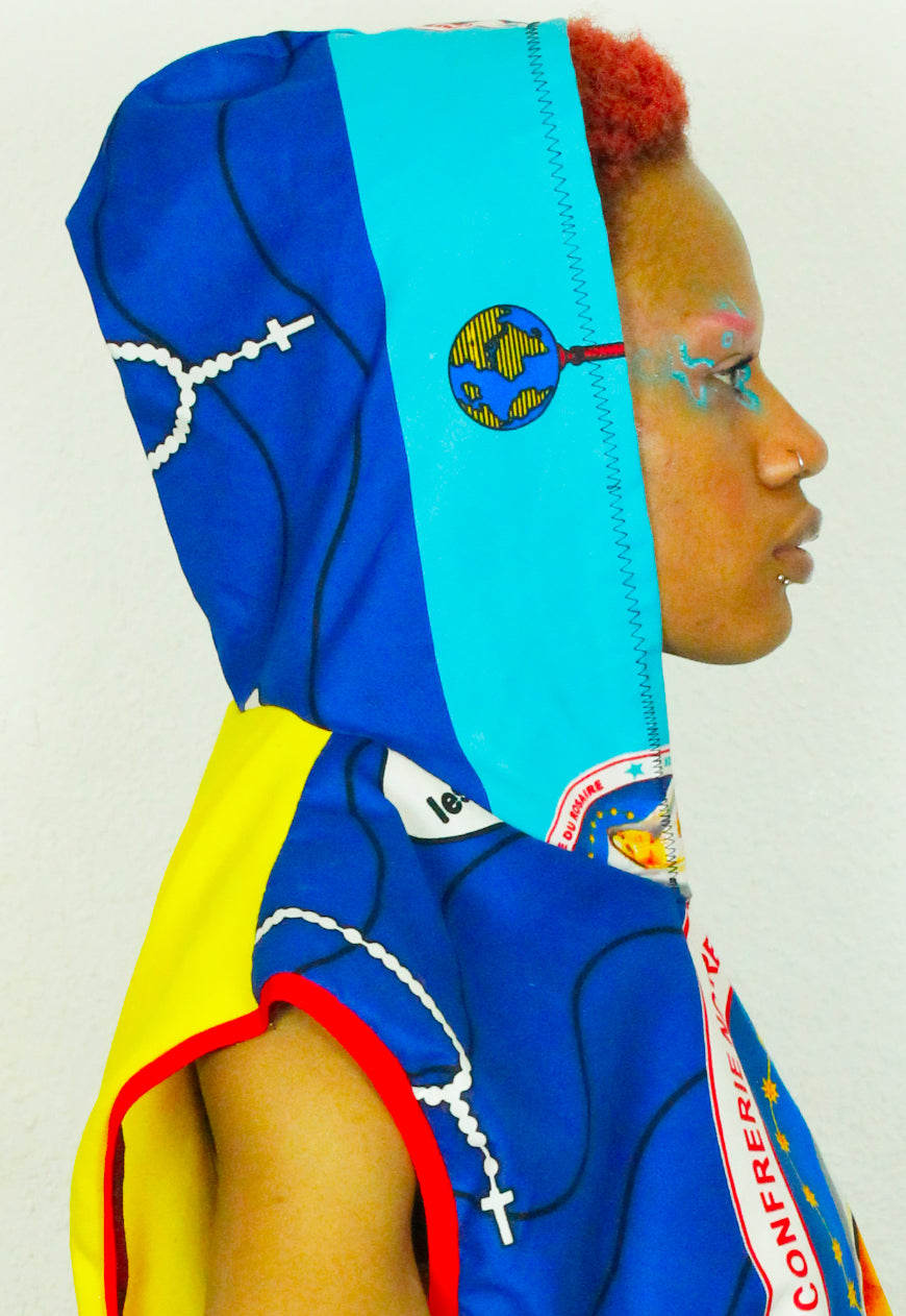 SANTA MARIA Saint print and kente yellow super oversized hooded sleeveless sweater